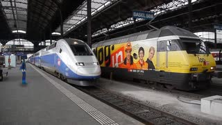 TGV and ミク at Paris lyon station