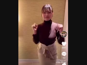 【TikTok】こんなニット最強やん　横向いた時の破壊力