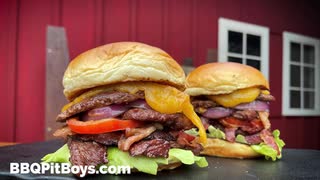 リブステーキ ベーコン スマッシュバーガー