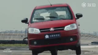 中国のパクリ三輪自動車