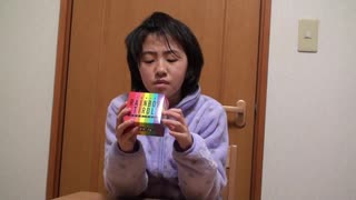 【開封動画】７種類の味！RAIBOW　TIROLを開けるあい❤母がずっと探していてファミリーマートでやっと見つけましたwww