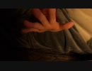 おっさんが頭をぽんぽんしたり撫でたりして寝かしつける動画