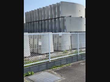 リニアモーターカーのトンネルの壁が、積み上がっているのだ