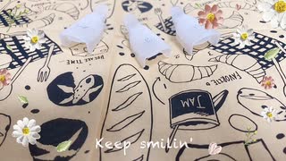nailオフに使うグッズです。間にリムーバーを付けたコットンを挟んでゆびに付けます。 本条朱美 オススメ