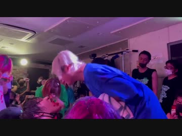 ホモと見るこの世の終わりみたいな地下アイドルのファンサービス