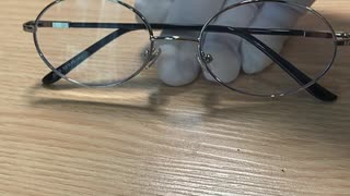 インスタ映えメガネ個性的小さいフレーム丸い眼鏡オーバル型モデル有名人おしゃれ伊達メガネ卵形クラシックめがねメタル度なし度付きタマゴ型メガネ黒縁