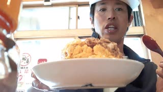 よなかそばの名物チャーハン食べてみた（＾＾）