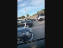 車に乗るスバル