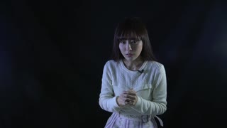 コンビニの少女（佐藤あずさ）「真夜中の怪談　初夏の恐怖話17編」