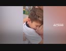 母親達が學校のマスク義務化と戰ひ勝利