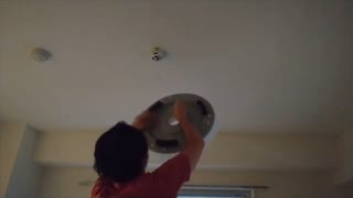 電球がつけれないやっちゃんねる