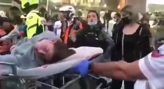 接種直後に倒れて救急搬送される子供