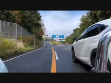 【むらまこ】原付バイクであわや接触事故！【道路交通法違反】