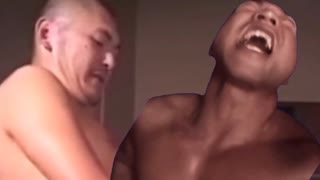 タクヤさんを抱きしめるMUR