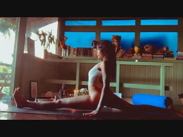 ハイレグTバックヨガ