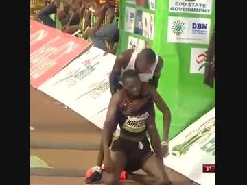 ホモと見る　心の金メダルを手にした男