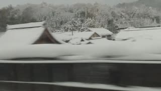 新幹線から雪景色