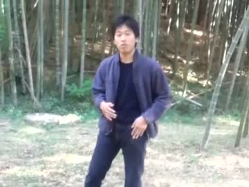 タクヤさんと杉林の中でやりまくるデカマラバリタチのレオ