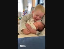 ホモと見る　初めて弟と対面したおにいちゃん