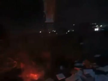 ウクライナ現地で自宅に火をつけられる日本人