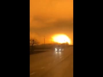 ロシア軍が真空爆弾燃料気化爆弾を使用したと思われる映像