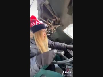 ギャルと学ぶロシア装甲車の使い方