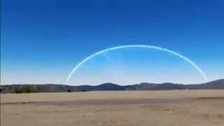 ホモと見る　地球を周回する鏡