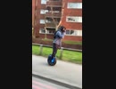 ホモと見る４０キロで走る電動一輪車