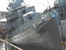 記念艦の駆逐艦ザ・サリヴァンズが沈没しそう・・・
