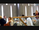面白いビデオ-男が図書館で大声で外食している-社会実験、冗談