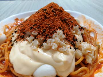 激うま！マヨきざみにんにくすりおろしにんにくインフェルノパスタ！でハイボール極めてみた！