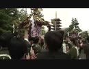 東京 浅草「三社祭」3年ぶりに名物の “みこし担ぎ出し“