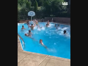 ホモと見る　本場の陽キャ