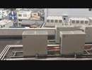 駐車場で何かうるさいなあぁ...