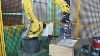 【FANUC】ロボットを動かしてみた