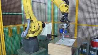 【FANUC】ロボットを動かしてみた