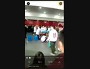 中国の病院・ワクチン注射後に倒れたそうです。面白いのはsns の会話「こわっ！注射後に倒れたの？そう見たい。こわっ！俺さきうったばかりだ」