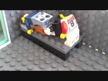 「3Ｐでリバを掘り倒したあとの絶叫セックスマシーン拓也」をレゴで再現