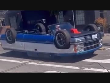 ホモと見る　一瞬脳がバグりそうになる改造車