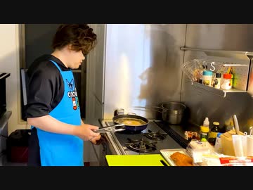 FB777誕生祭生放送中のとんかつ揚げ動画！