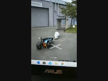 ホモと見る　Googleカーから逃げる男