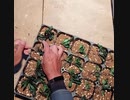 農作業-アジュガの株分け作業