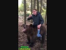 ホモと見るウォッカをキメてクマに乗るロシアのチー牛