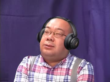 撮影中に音楽を聴くこぐま部長