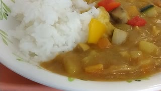 入院11日目　不味いカレー