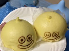 スライムカスタードまんを食べる！