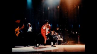 Michael Jackson - Beat It  (Bucharest 1992)