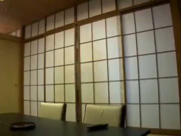 三三七拍子にしか反応しない障子