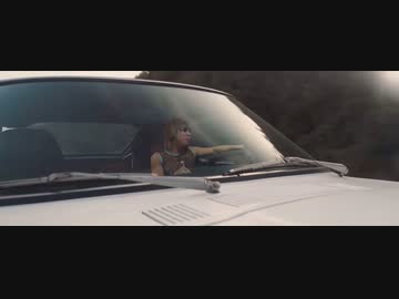 宮本浩次に取り憑いたまま車で逃げ切ろうとするも、爆撃されるタクヤさん