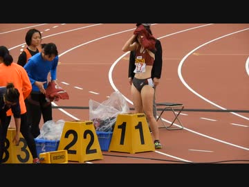 陸上女子  アップ～着替え～スタート直前